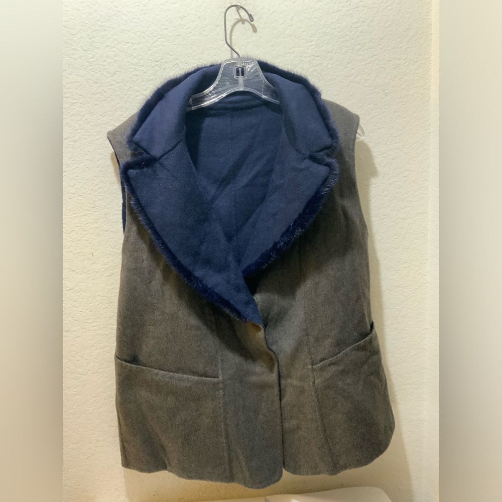 Suprema Cashmere Wool Women's Reversible Shearling Vest Made In Italy